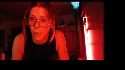 ghost mantis online show from 12-04-25, 02:54