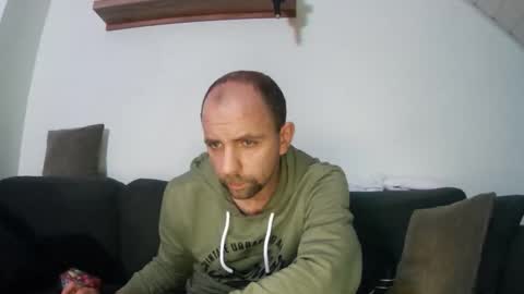 Martin online show from 10-19-25, 05:57