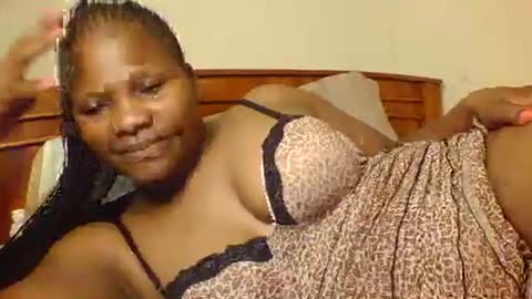 mwekas568403 online show from 02-09-25, 06:22