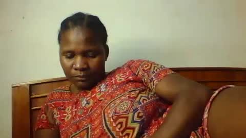 mwekas568403 online show from 11-17-25, 03:18