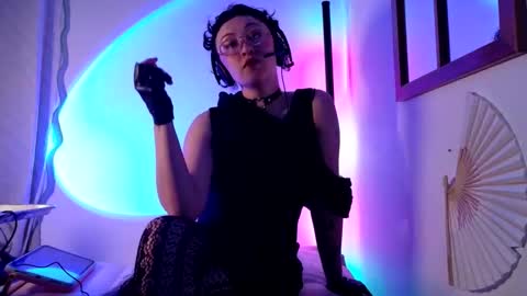 Mx. Anouk Divine online show from 02-02-26, 02:21