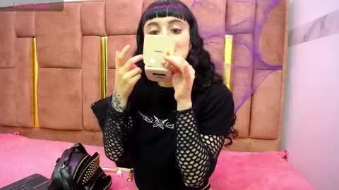 SOFIA online show from 11-05-25, 04:01