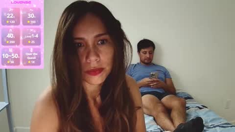 Snapshot of my420couple chatting on 10-26-25, 08:42 miss beauty coming 96 2300 online show from 10-26-25, 08:42