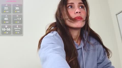 Snapshot of my420couple chatting on 11-03-25, 09:43 miss beauty coming 96 2300 online show from 11-03-25, 09:43