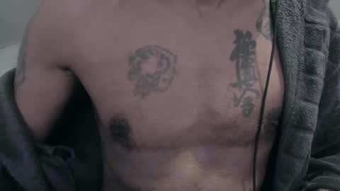 Snapshot of my432687 chatting on 01-10-25, 12:17 my432687 online show from 01-10-25, 12:17