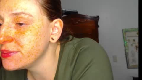     sara      i know you love me xoxox     online show from 03-16-26, 05:44