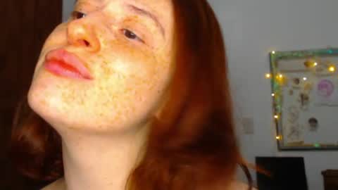     sara      i know you love me xoxox     online show from 04-06-26, 06:25