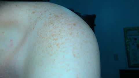     sara      i know you love me xoxox     online show from 04-06-26, 09:27