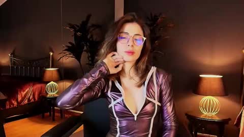 Snapshot of my_maite chatting on 03-11-25, 03:02 Maite online show from 03-11-25, 03:02