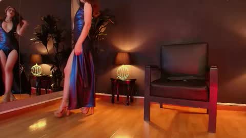 Snapshot of my_maite chatting on 09-28-25, 11:26 Maite online show from 09-28-25, 11:26