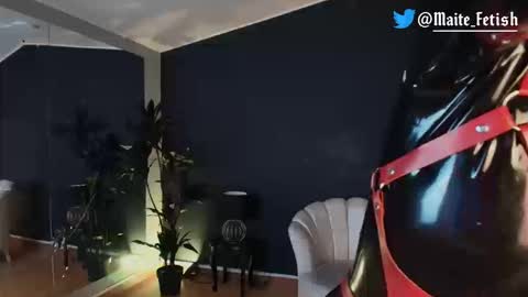 Snapshot of my_maite chatting on 11-15-25, 01:18 Maite online show from 11-15-25, 01:18