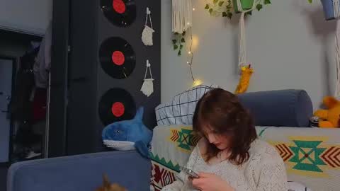  PARIS   online show from 01-25-25, 07:49