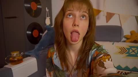  PARIS   online show from 03-12-25, 06:33