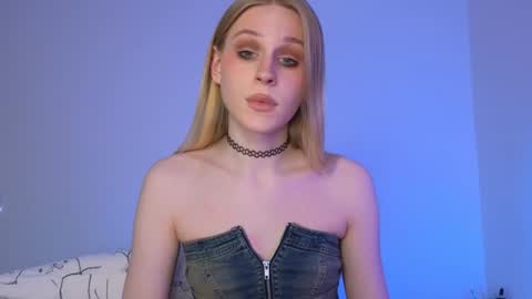 Snapshot of my_tenderness chatting on 01-18-25, 03:16 Dana online show from 01-18-25, 03:16