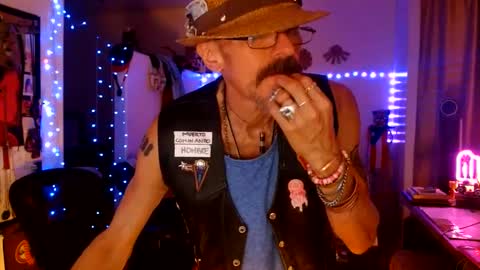 Snapshot of mycock4u247 chatting on 09-16-25, 08:37 LA MARIPOSA DE MARICOPA online show from 09-16-25, 08:37