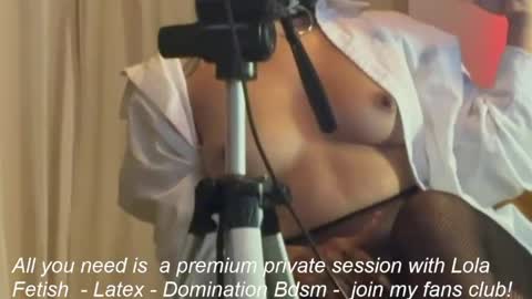 Lola online show from 04-19-26, 09:39