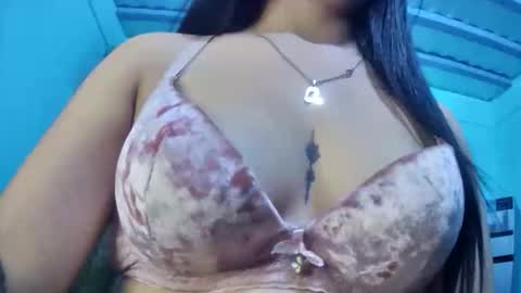 myhoney_hot online show from 10-28-25, 02:15