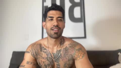 Myke esthetic online show from 01-27-25, 12:22