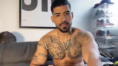 Myke esthetic online show from 10-14-25, 05:47