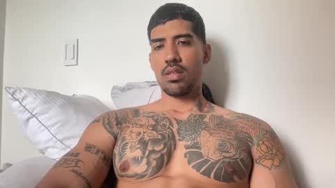 Snapshot of myke_esthetic chatting on 11-14-25, 05:55 Myke esthetic online show from 11-14-25, 05:55