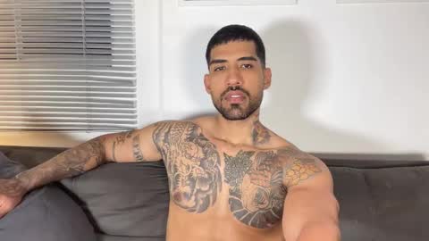 Snapshot of myke_esthetic chatting on 02-03-26, 03:48 Myke esthetic online show from 02-03-26, 03:48