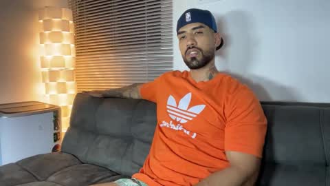 Snapshot of myke_esthetic chatting on 02-17-26, 06:54 Myke esthetic online show from 02-17-26, 06:54