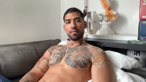 Snapshot of myke_esthetic chatting on 06-26-26, 06:23 Myke esthetic online show from 06-26-26, 06:23