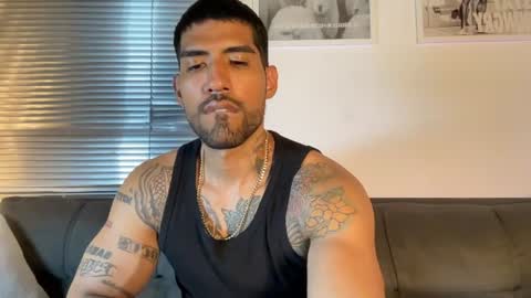 Snapshot of myke_esthetic chatting on 07-15-26, 06:07 Myke esthetic online show from 07-15-26, 06:07