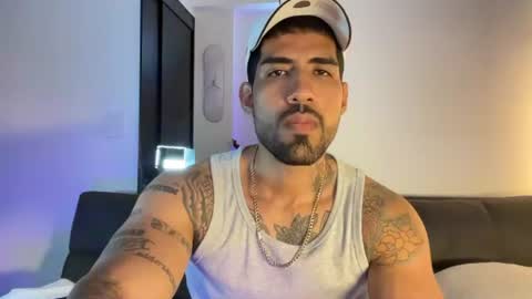 Snapshot of myke_esthetic chatting on 07-29-26, 04:21 Myke esthetic online show from 07-29-26, 04:21