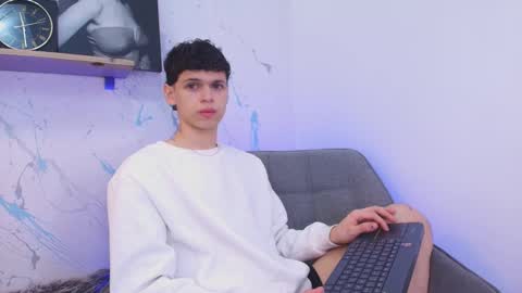 Mykel   online show from 11-01-25, 02:41