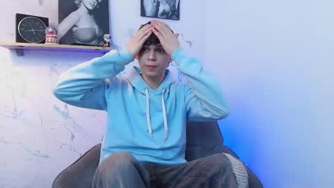 Mykel   online show from 12-14-25, 05:46