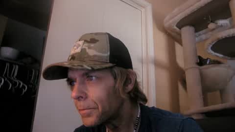 Snapshot of mykingofhearts chatting on 07-03-26, 11:22 Your King of hearts online show from 07-03-26, 11:22