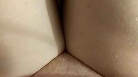 Snapshot of mykittyneedsuu chatting on 12-18-24, 12:07 Kitty online show from 12-18-24, 12:07