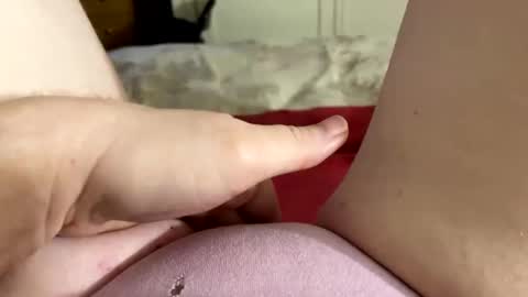 Snapshot of mykittyneedsuu chatting on 01-15-25, 10:49 Kitty online show from 01-15-25, 10:49