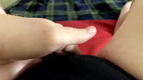 Snapshot of mykittyneedsuu chatting on 10-04-25, 09:29 Kitty online show from 10-04-25, 09:29