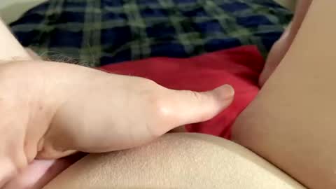 Snapshot of mykittyneedsuu chatting on 11-16-25, 12:22 Kitty online show from 11-16-25, 12:22