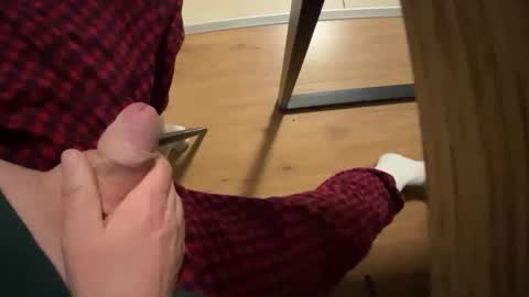 mykytoy online show from 01-15-25, 06:40