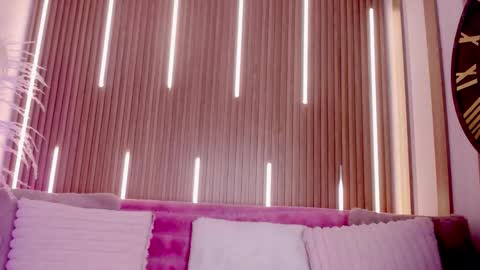 Myla  online show from 11-20-25, 03:50