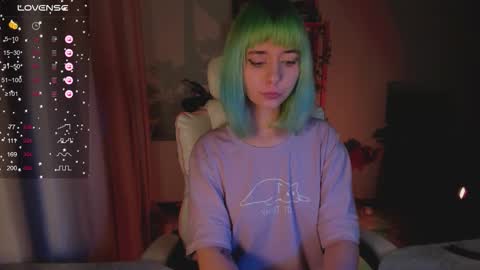 MylaFlores online show from 01-09-26, 02:25