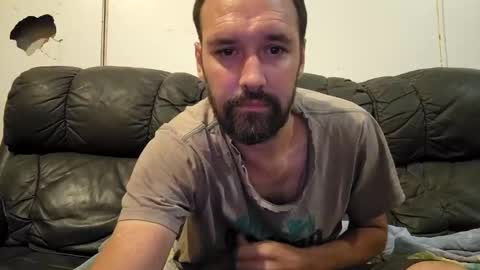 Snapshot of myleshodges chatting on 12-24-24, 11:17 myleshodges online show from 12-24-24, 11:17