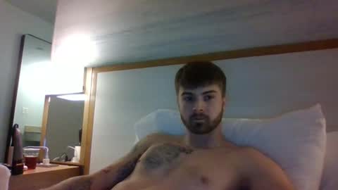 Snapshot of mylf_slayer chatting on 03-22-26, 03:43 x college guy online show from 03-22-26, 03:43