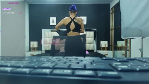 camila online show from 11-07-25, 12:27