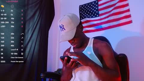 Mylo Wallace  online show from 10-13-25, 07:14