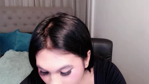 Lovely Luisa online show from 12-16-25, 03:11