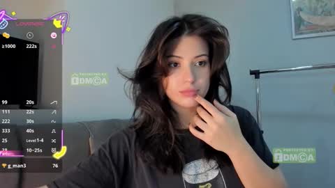 Snapshot of mymelisa chatting on 09-12-25, 03:56 hey its Mel online show from 09-12-25, 03:56