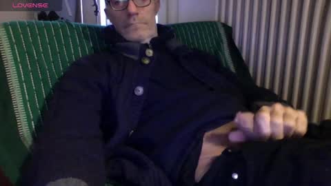 Bi sexy guy lovense hush is on private is open or password show tip if you like. online show from 12-18-25, 07:36