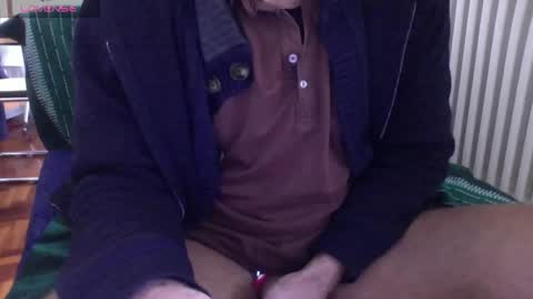 Bi sexy guy lovense hush is on private is open or password show tip if you like. online show from 03-21-26, 08:19