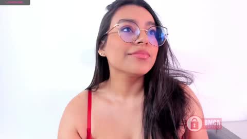 Bella online show from 01-11-25, 02:58