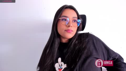 Bella online show from 01-21-25, 07:06