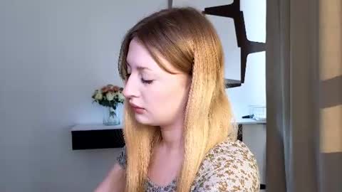 Snapshot of mysmila chatting on 07-11-26, 01:47 mysmila online show from 07-11-26, 01:47